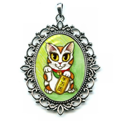 Cameo Necklace - Maneki Neko Luck Cat
